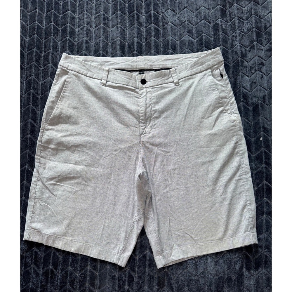 Lululemon Mens Commission Chino Shorts Gray Casual Flat Front Size 36